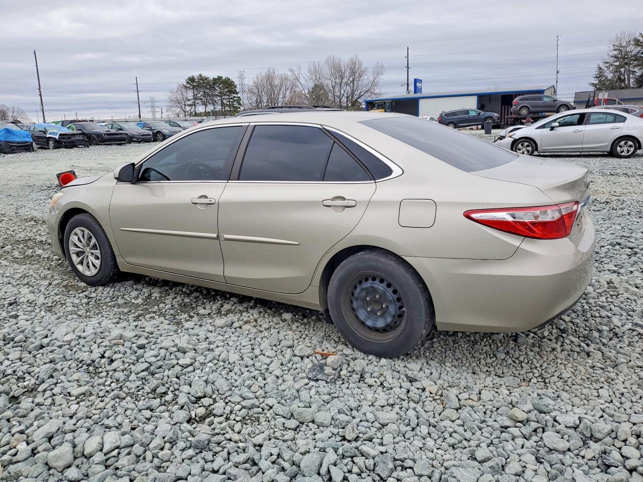2015 TOYOTA CAMRY