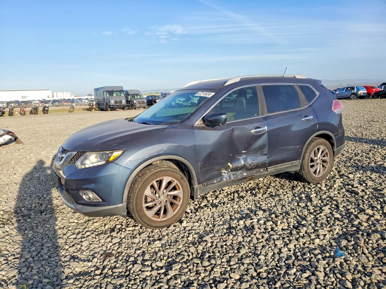 2016 NISSAN ROGUE