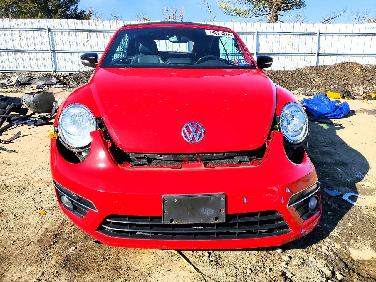 2013 VOLKSWAGEN Beetle