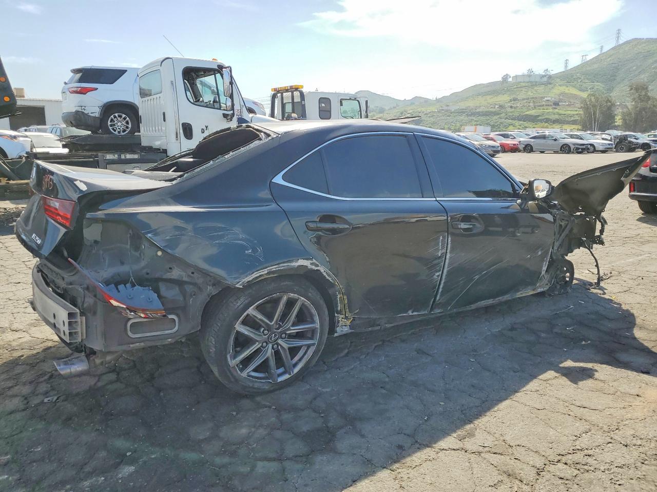 2015 LEXUS IS 250