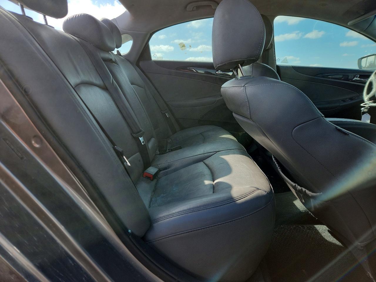2012 HYUNDAI SONATA
