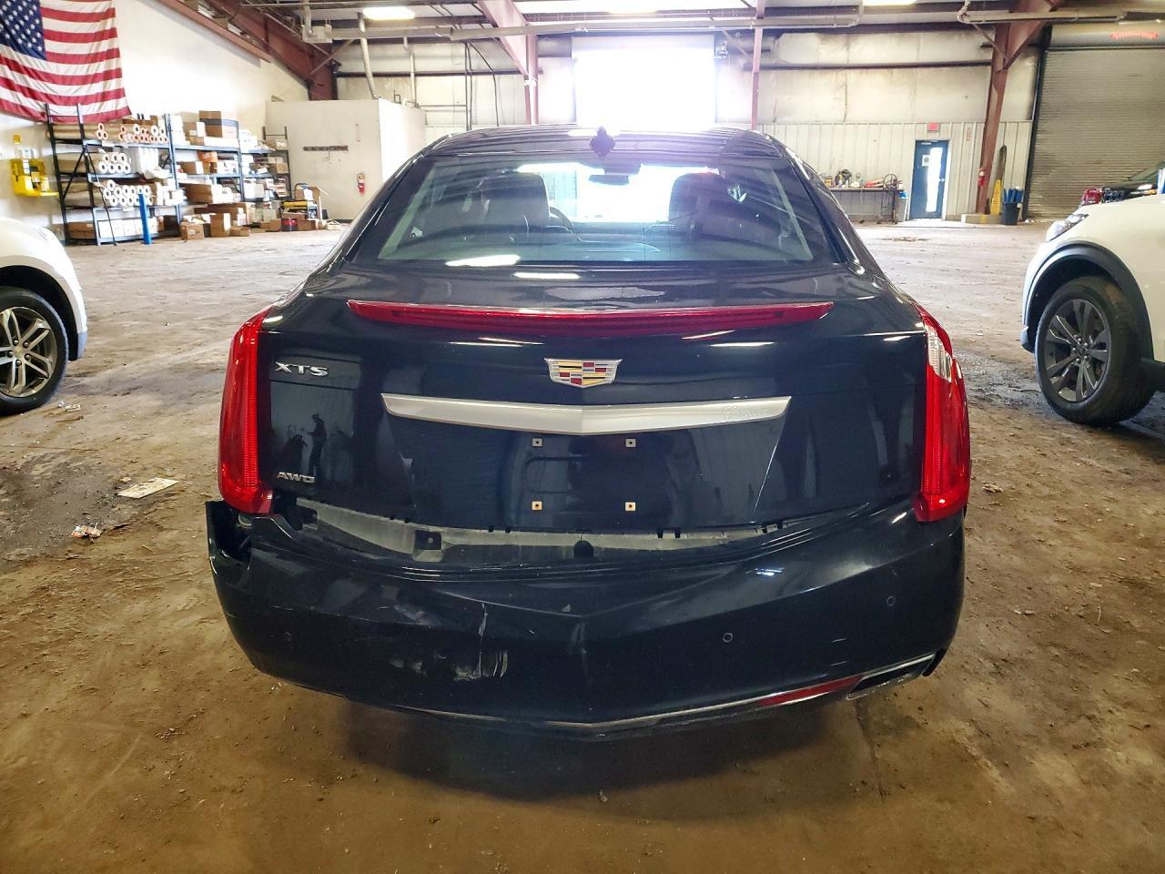 2017 CADILLAC XTS
