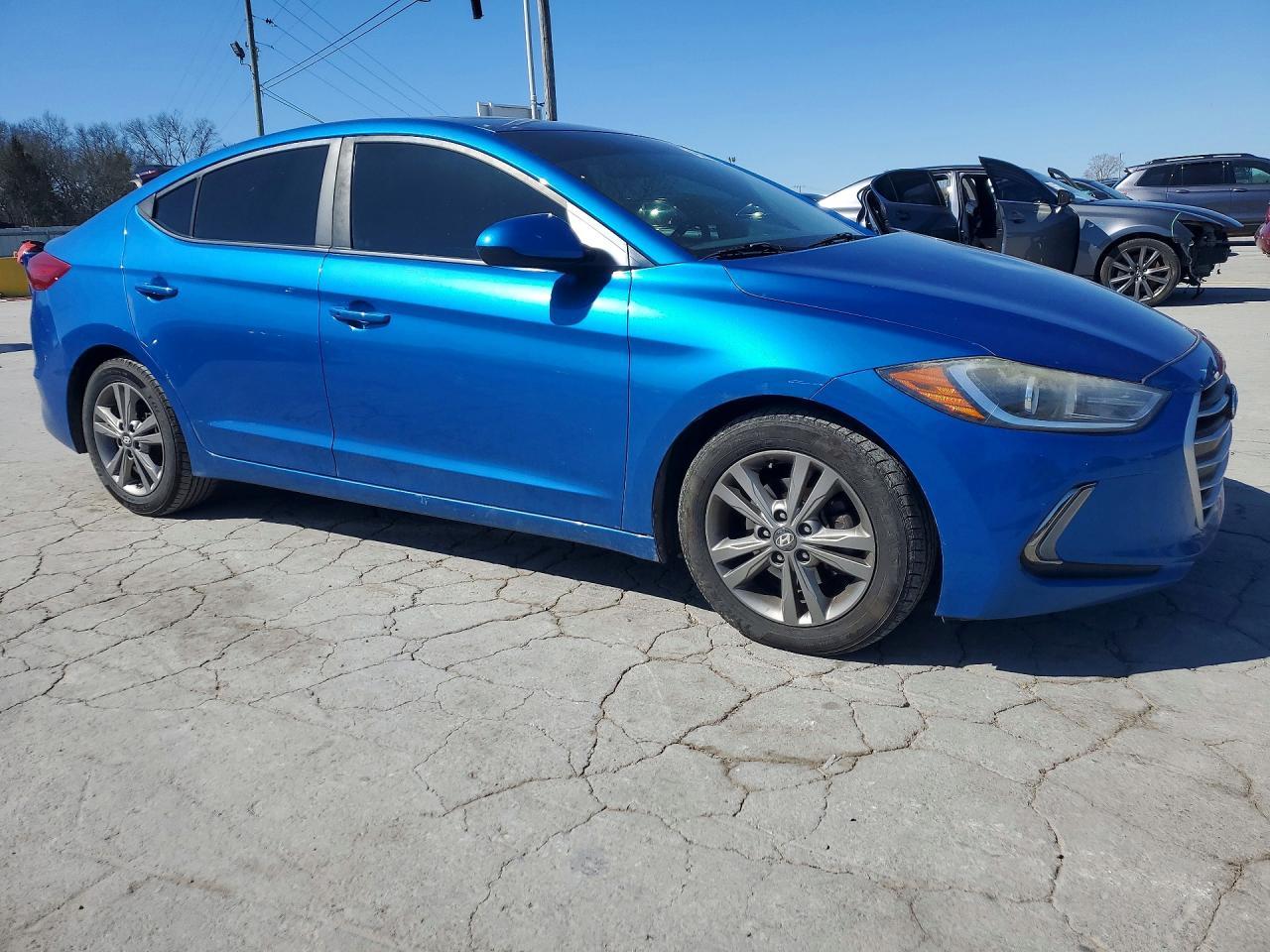 2017 HYUNDAI ELANTRA