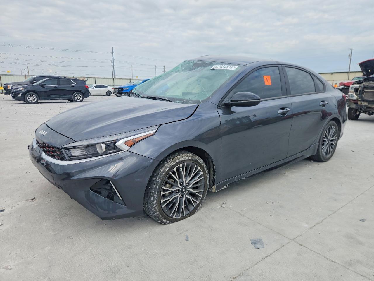 2023 KIA FORTE