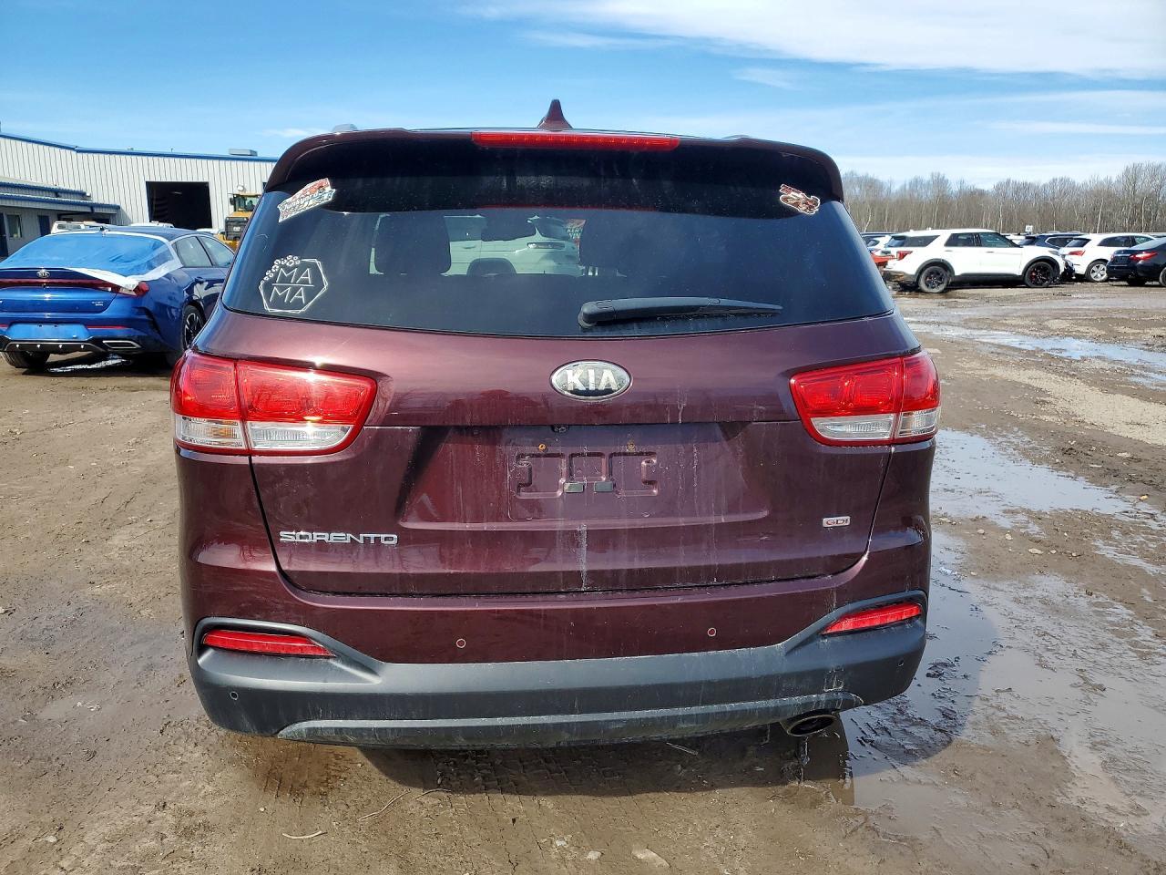 2016 KIA SORENTO