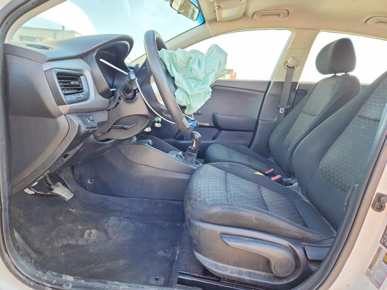 2018 KIA RIO