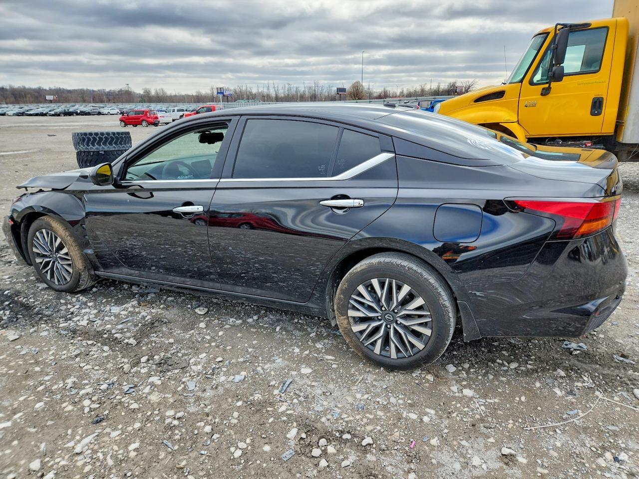 2023 NISSAN ALTIMA