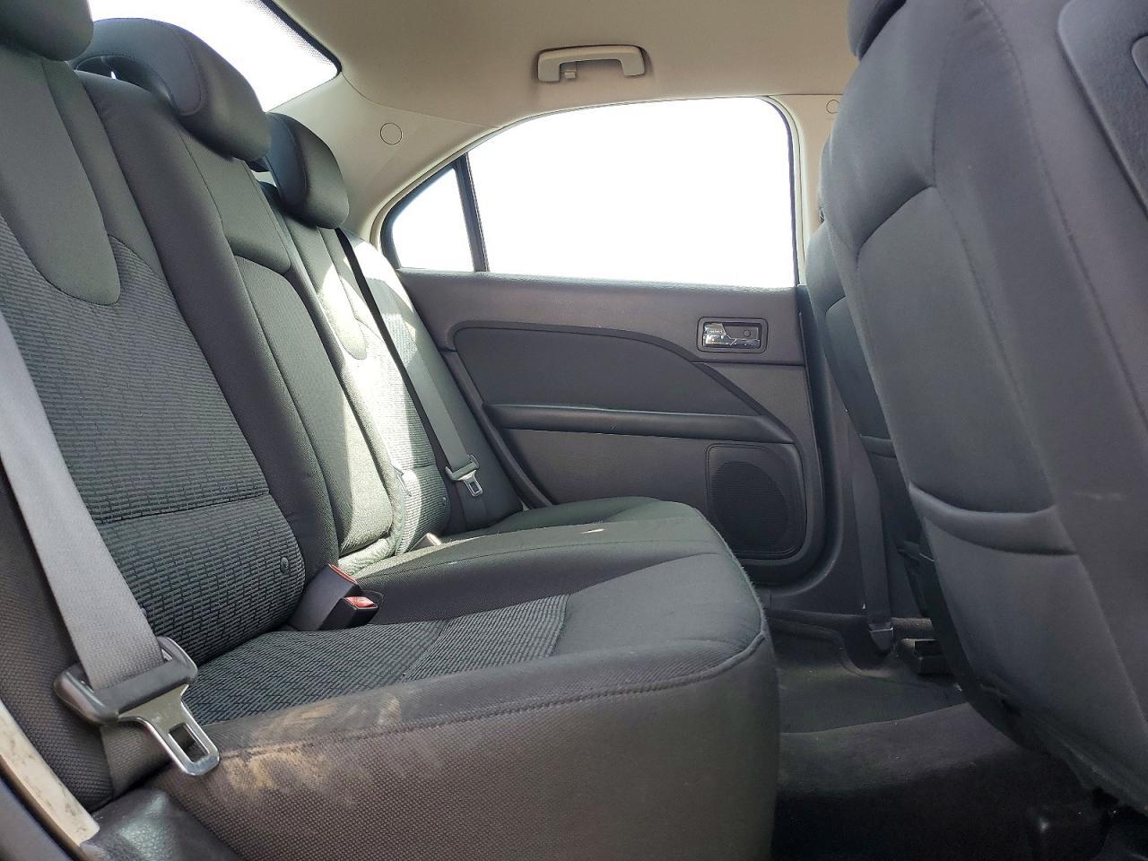 2010 FORD FUSION