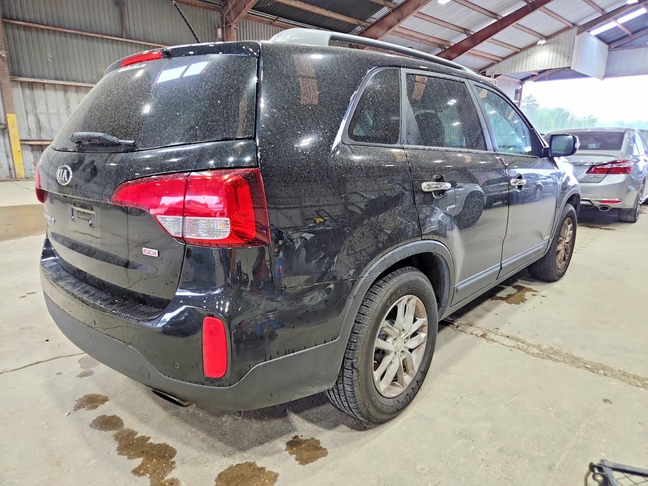 2015 KIA SORENTO