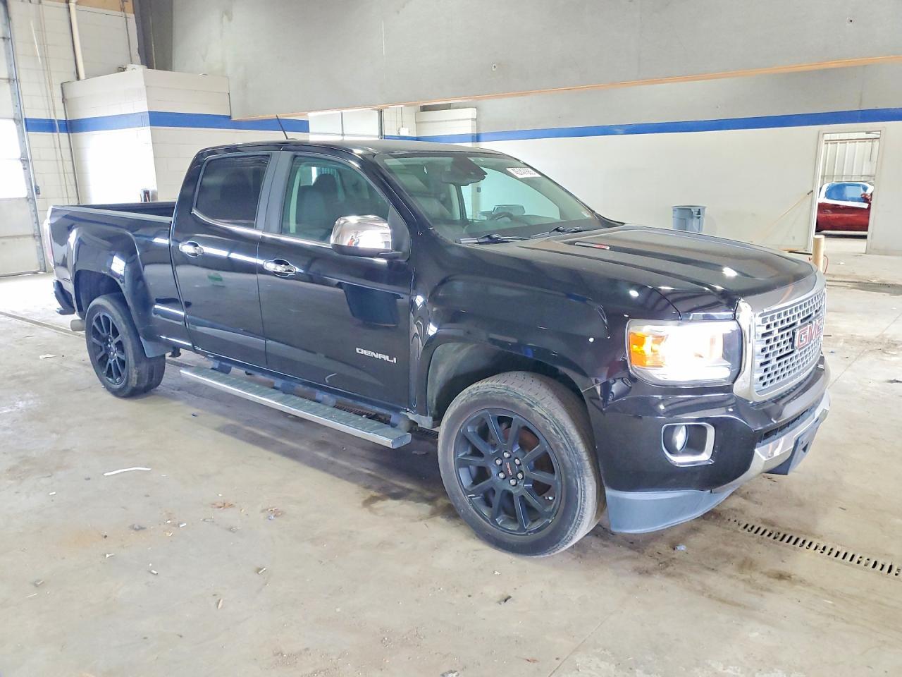 2017 GMC CANYON