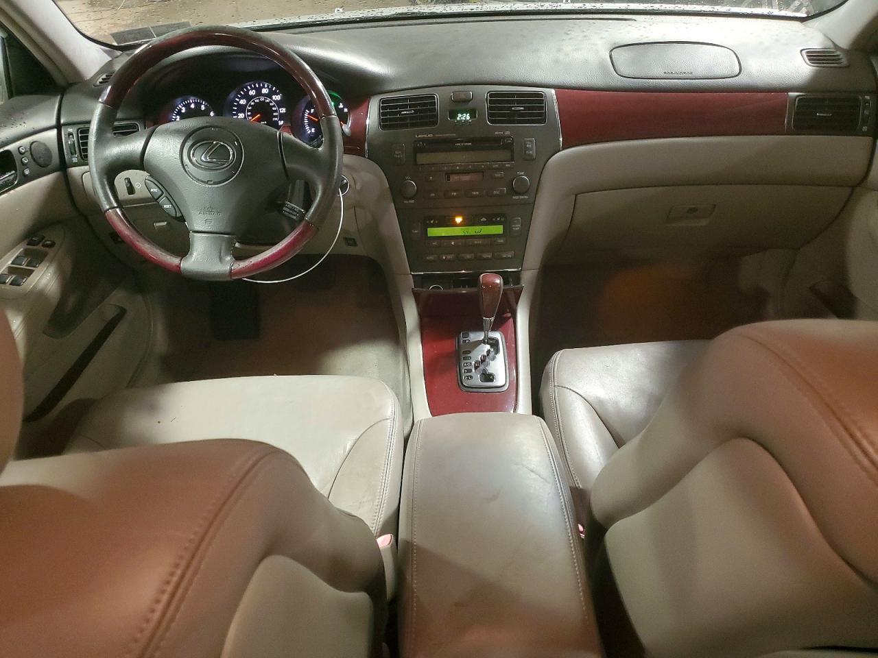 2004 LEXUS ES 330