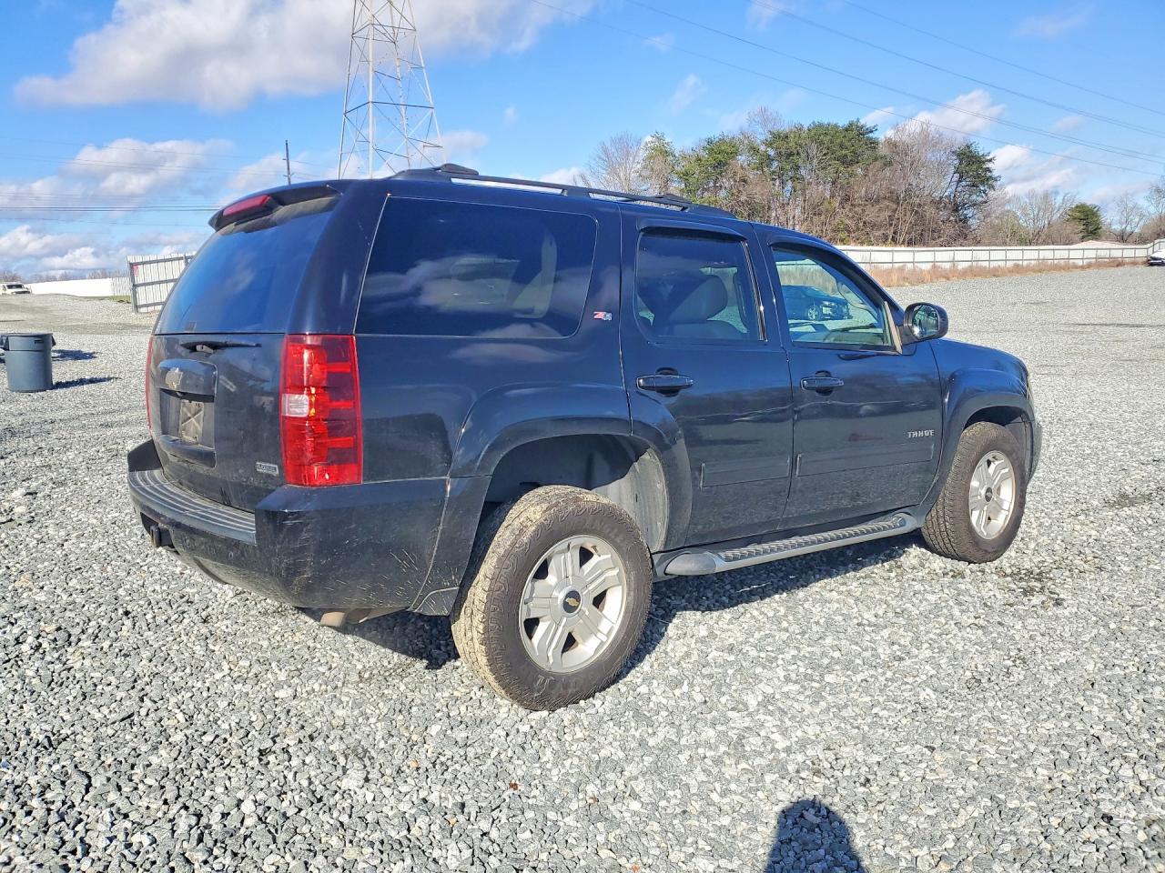 2011 CHEVROLET Tahoe