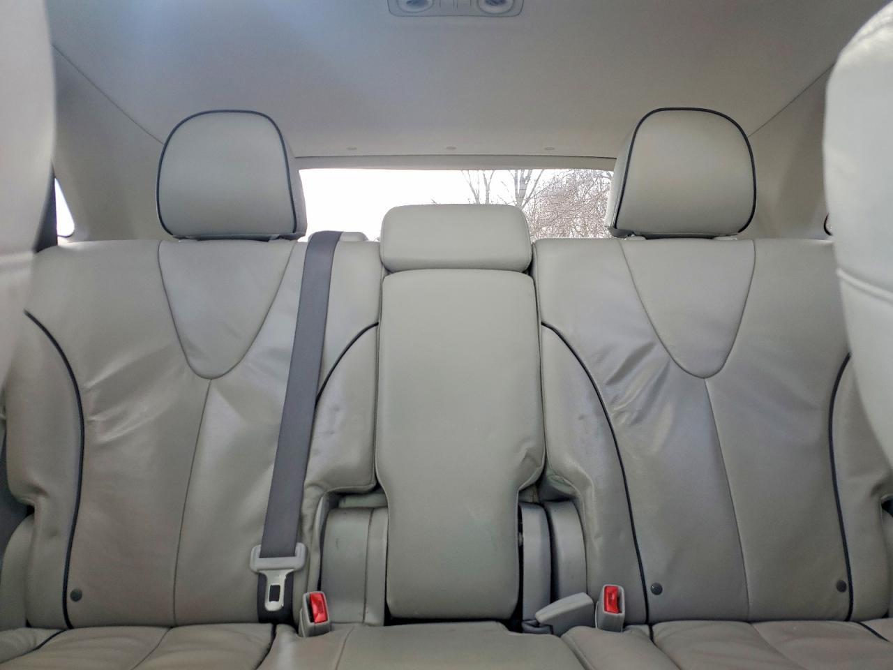 2011 TOYOTA VENZA