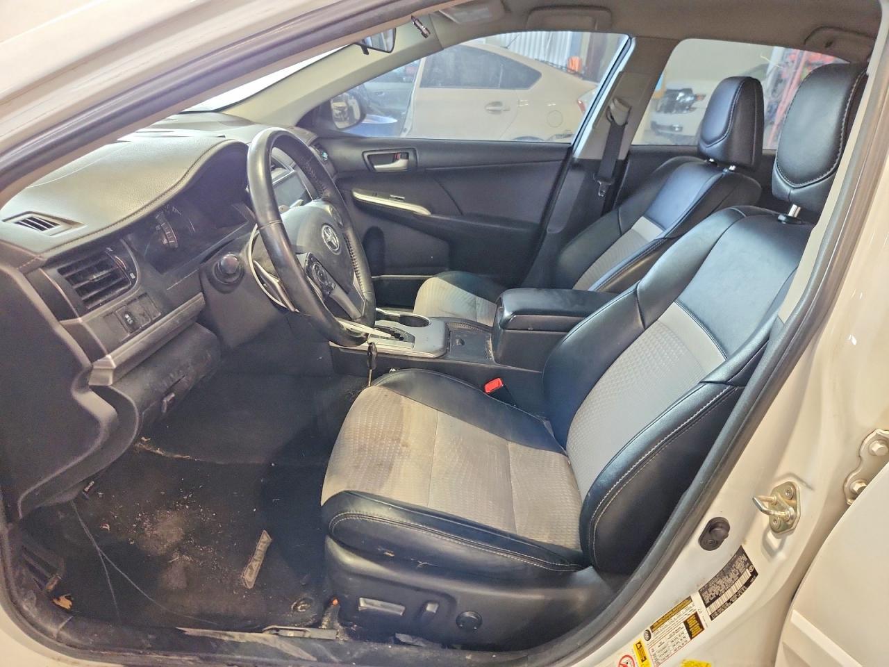 2014 TOYOTA CAMRY