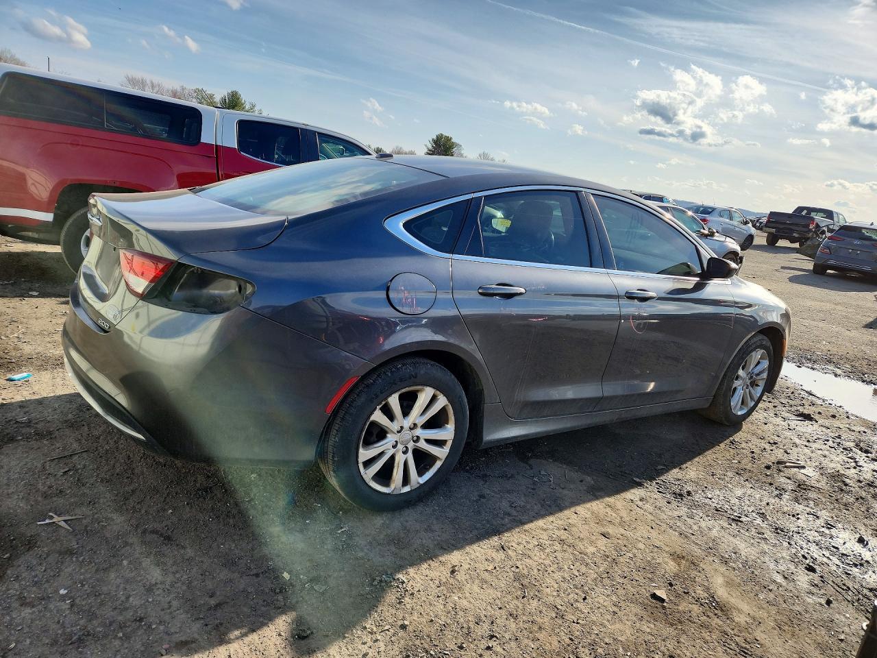 2015 CHRYSLER 200