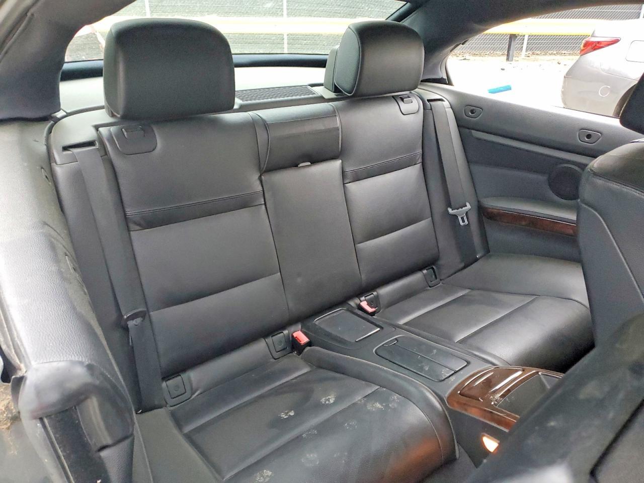 2011 BMW 3 SERIES