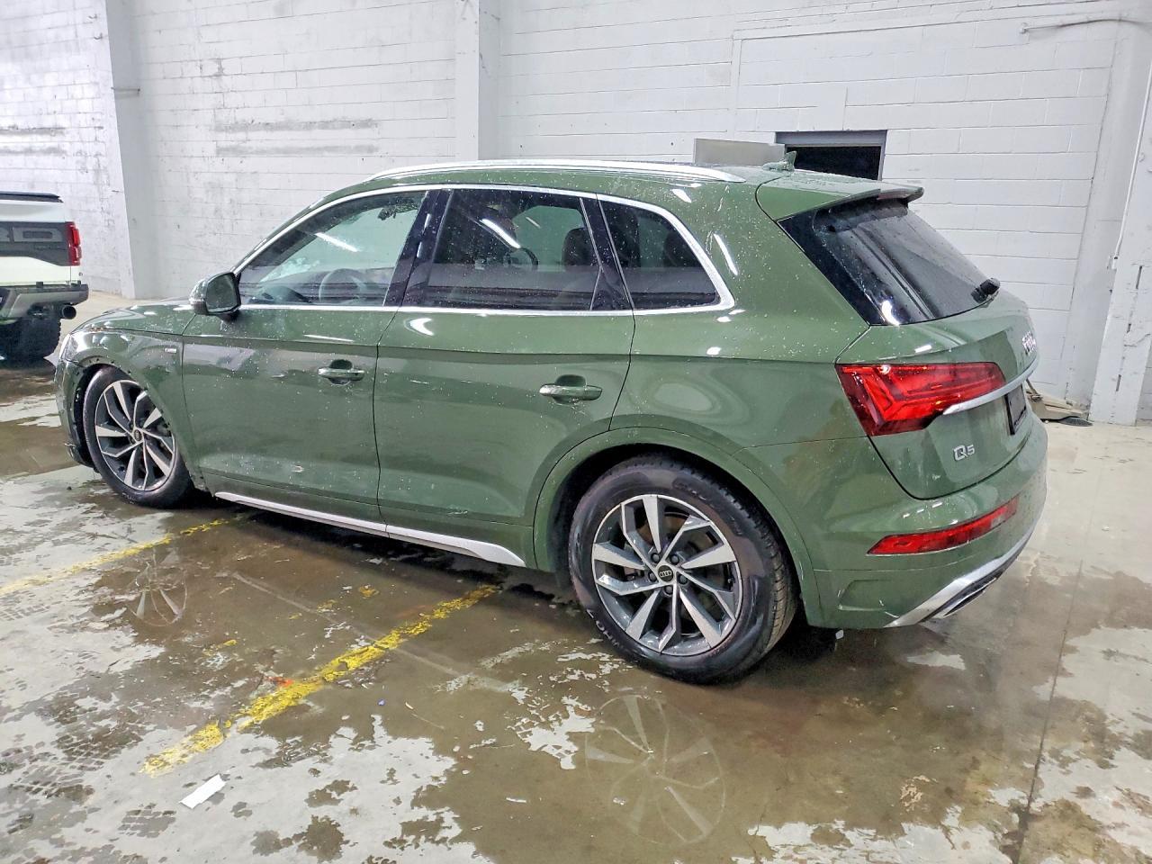 2023 AUDI Q5