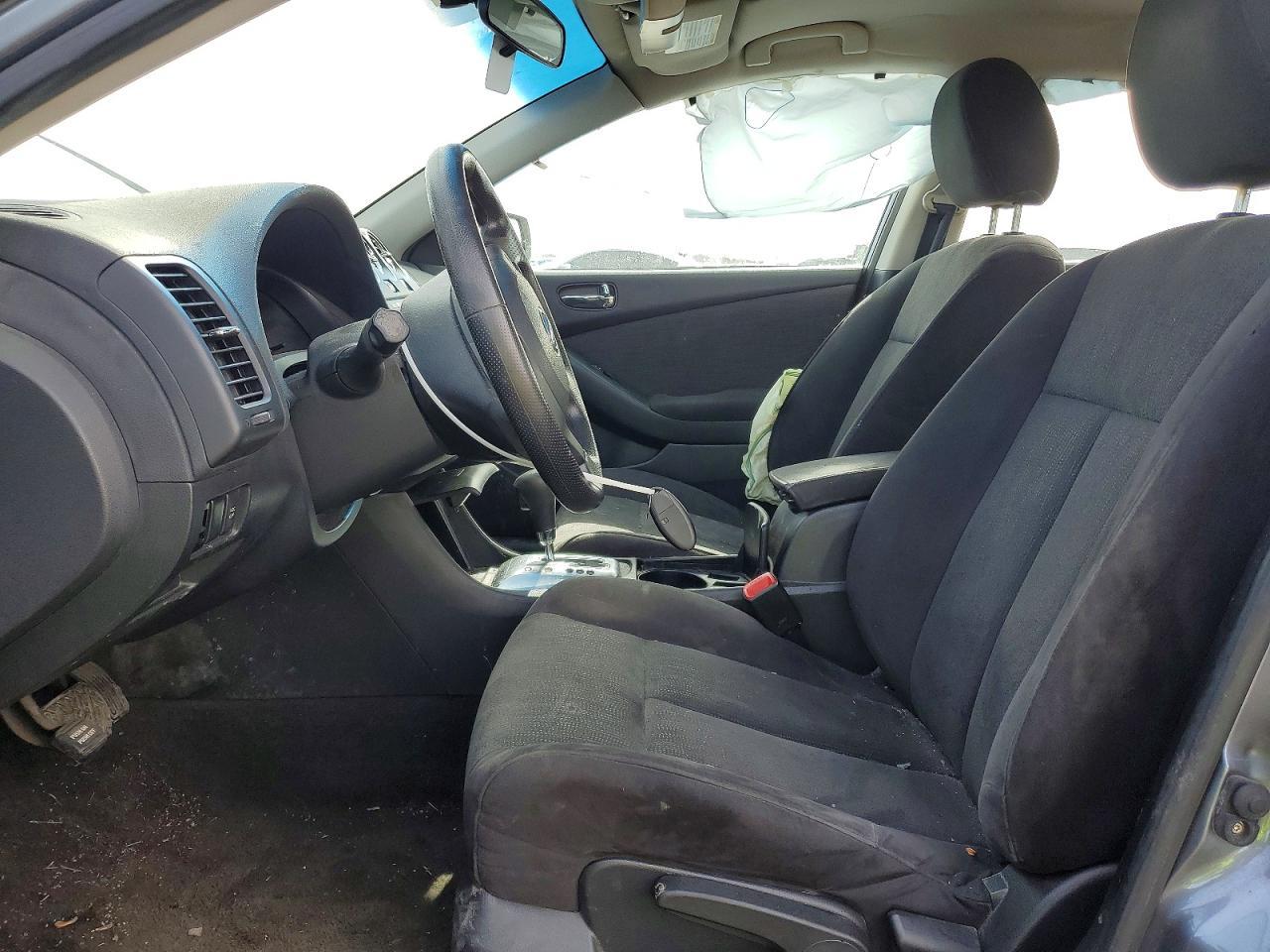 2010 NISSAN ALTIMA