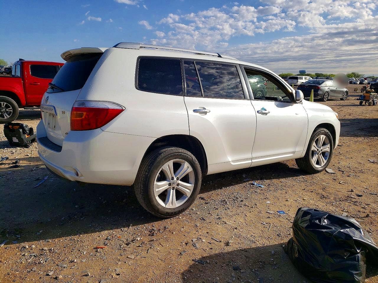 2009 TOYOTA HIGHLANDER
