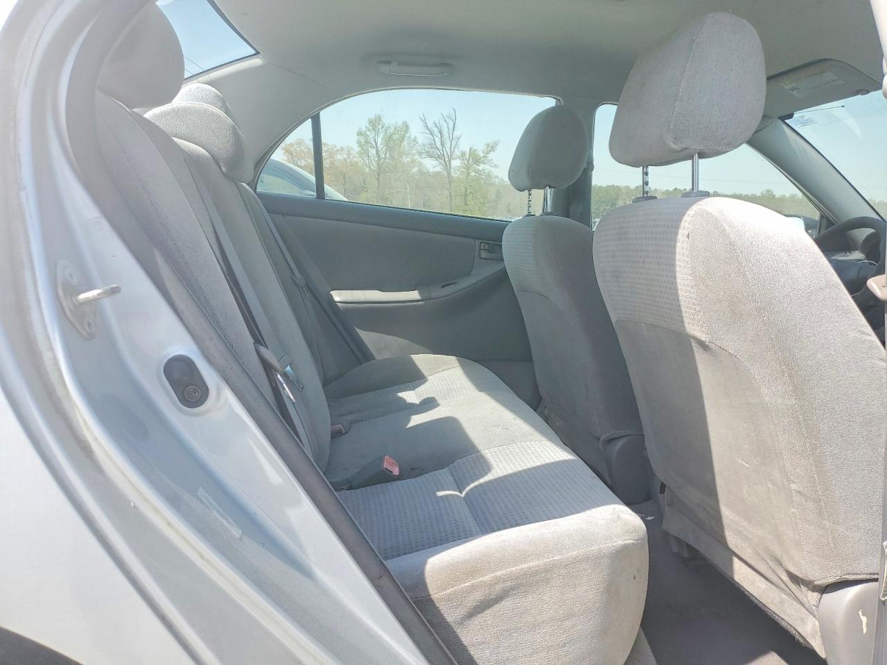 2005 TOYOTA COROLLA