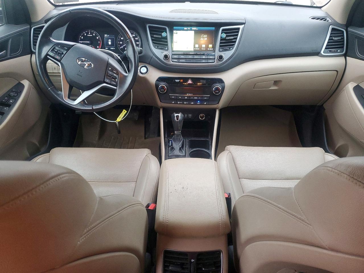 2016 HYUNDAI TUCSON