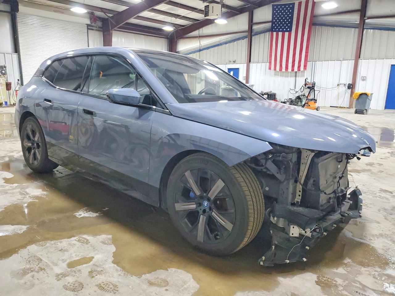 2024 BMW iX