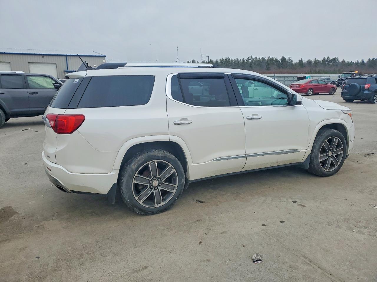 2017 GMC ACADIA