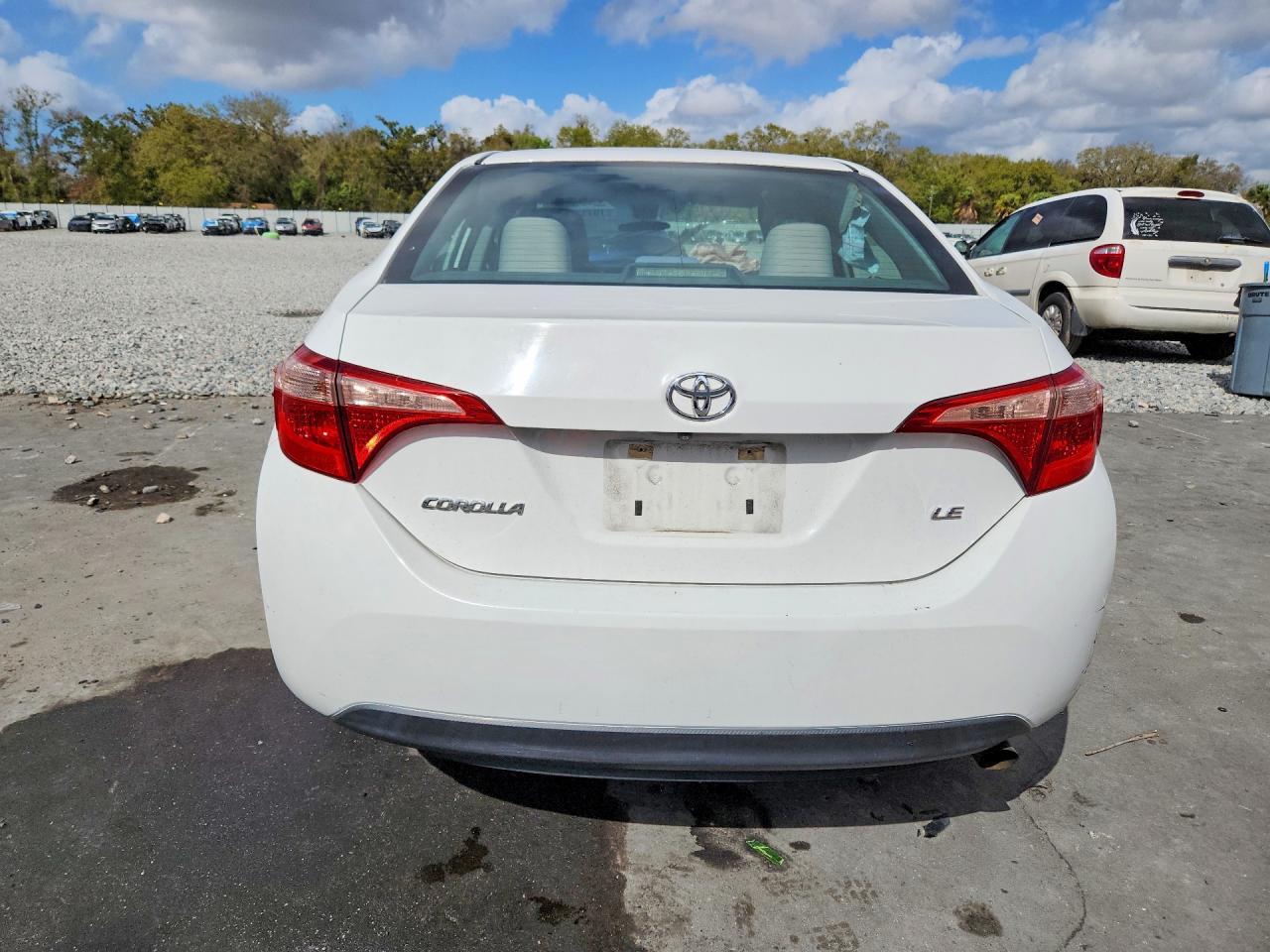 2018 TOYOTA COROLLA