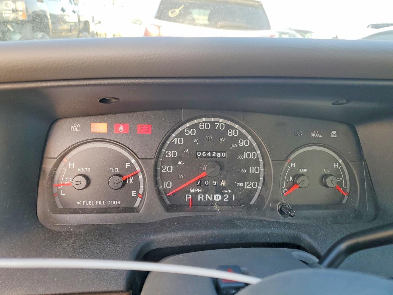 2003 FORD Crown Victoria