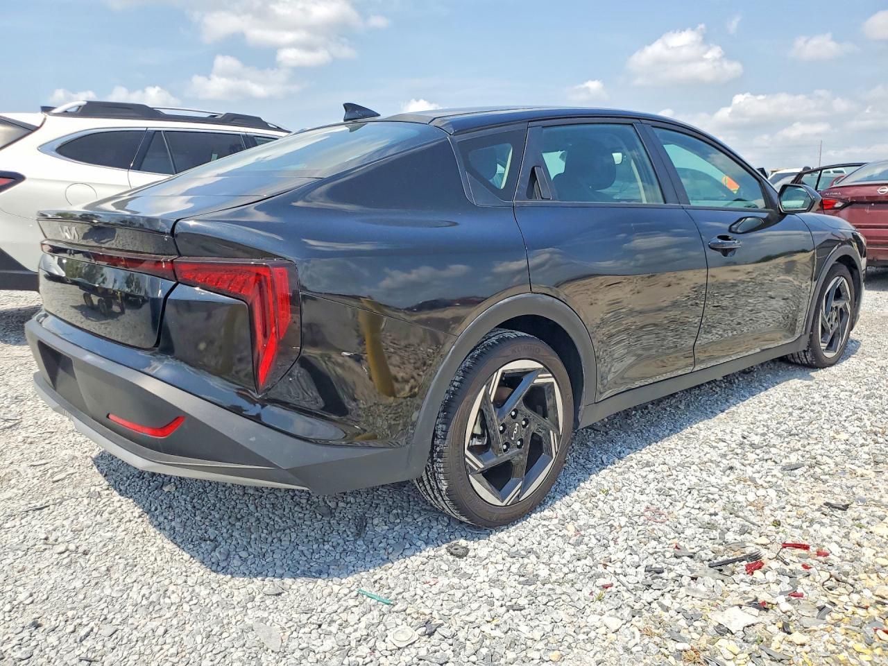 2025 KIA K4