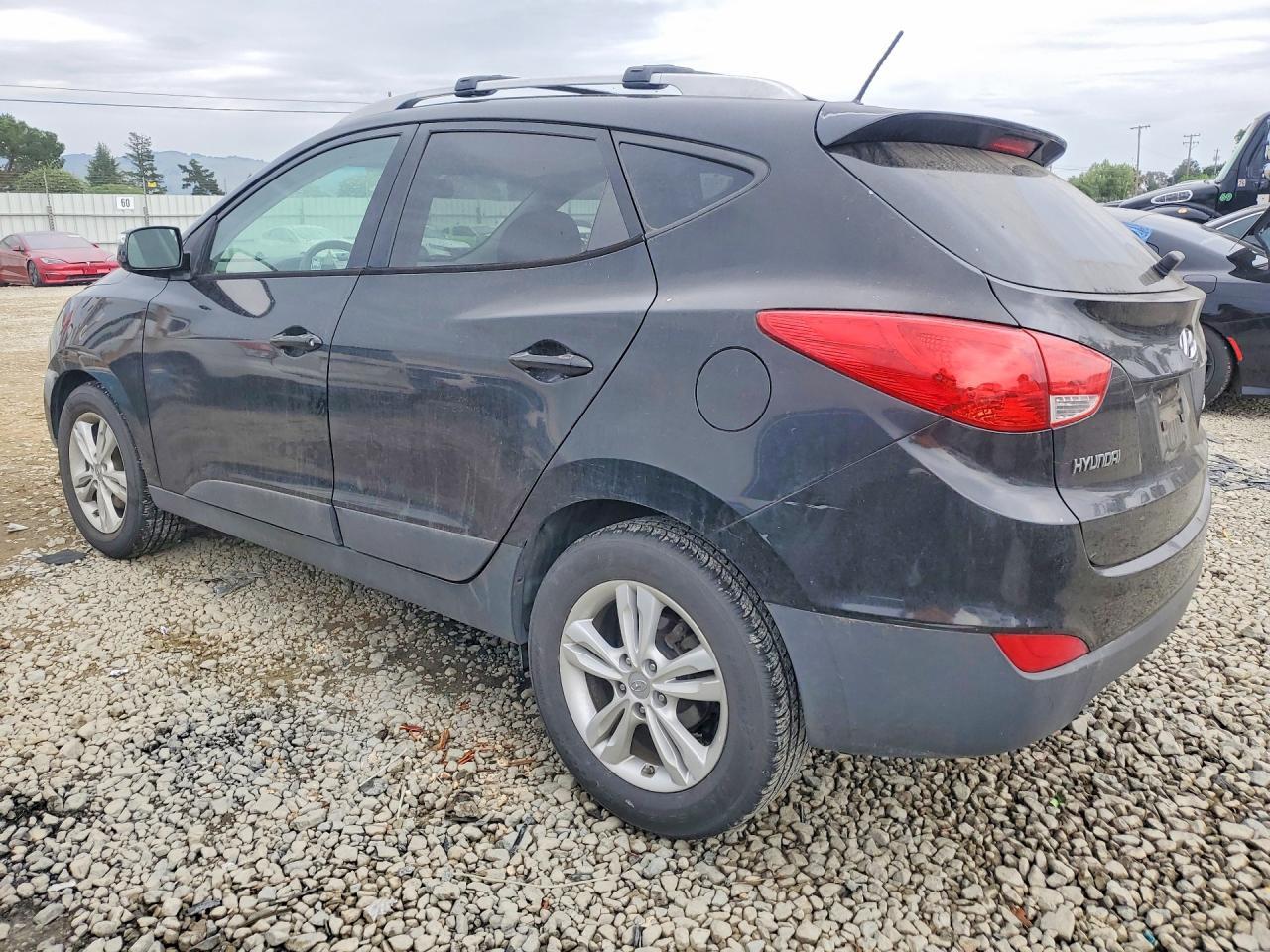 2012 HYUNDAI TUCSON