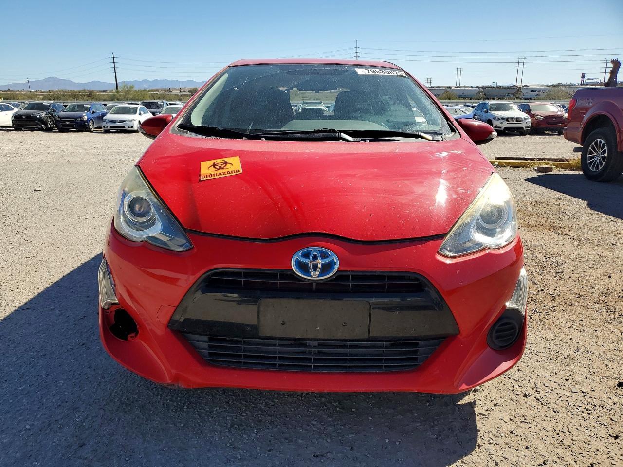 2015 TOYOTA Prius c