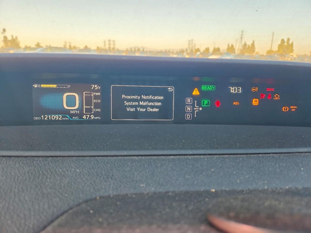 2016 TOYOTA PRIUS
