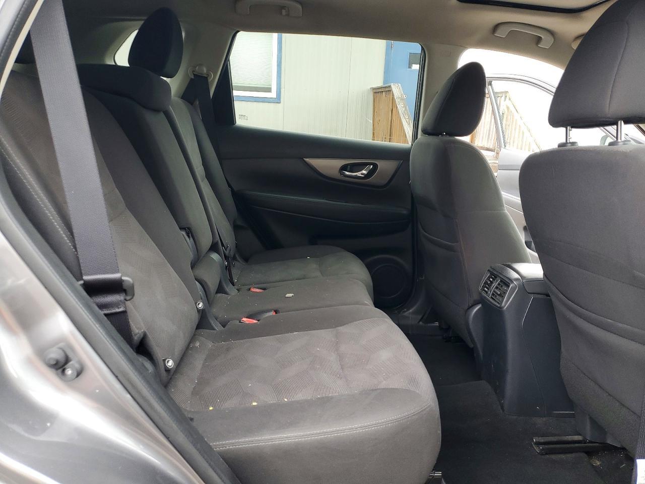 2016 NISSAN ROGUE