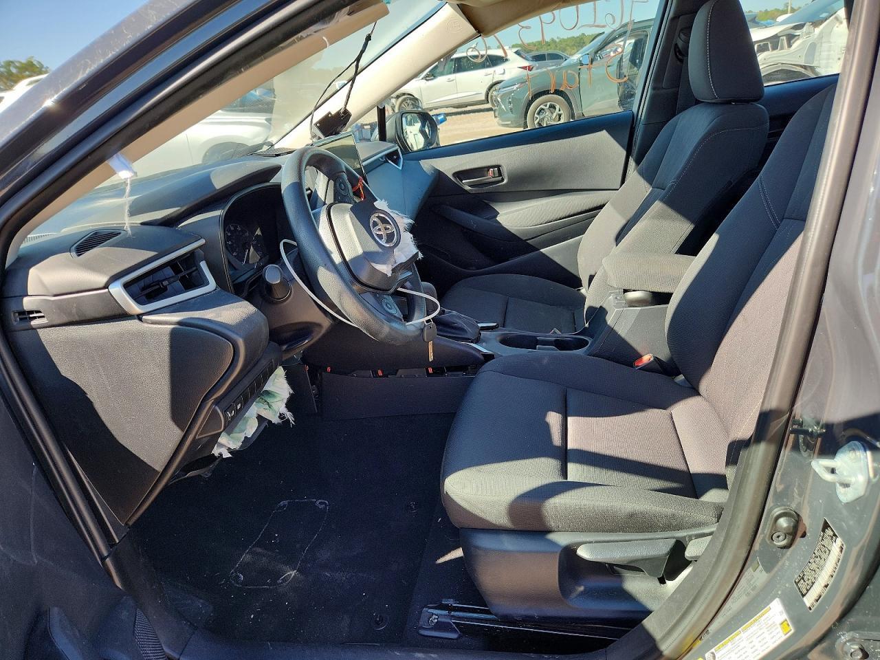 2025 TOYOTA COROLLA