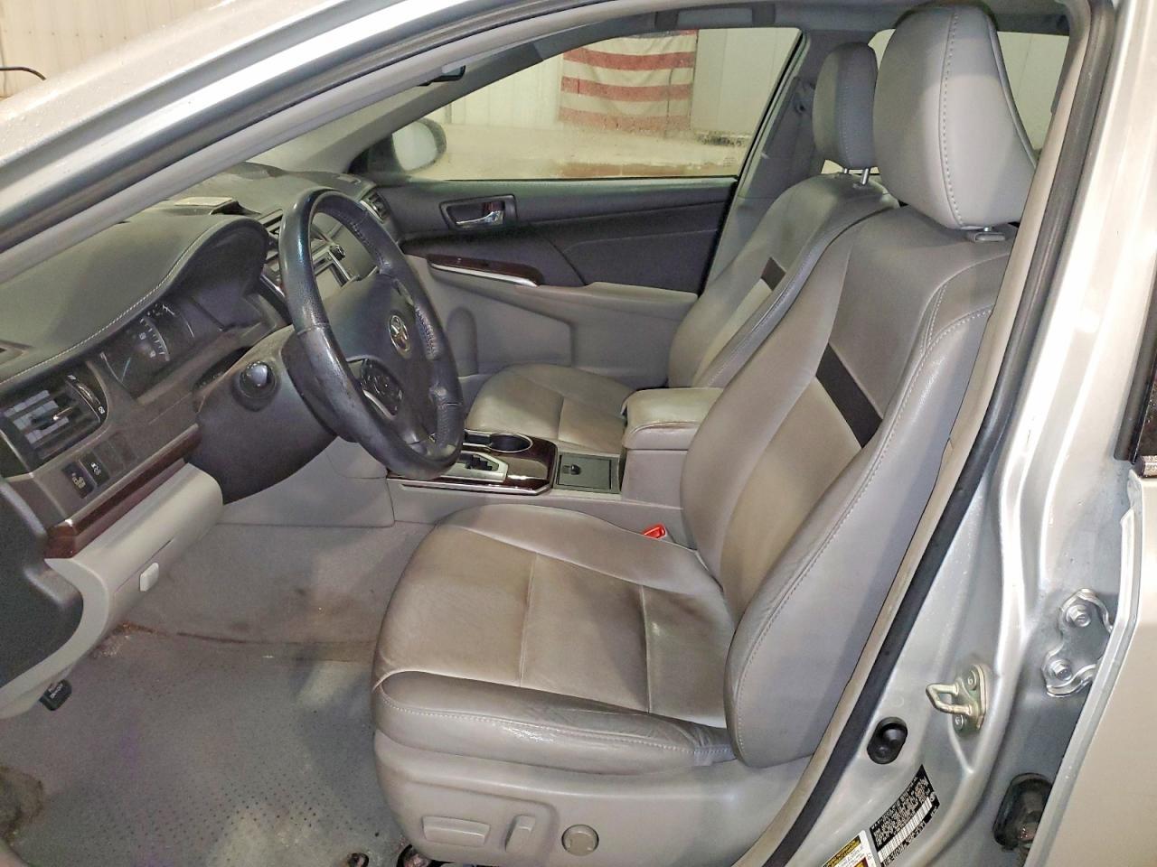2014 TOYOTA CAMRY