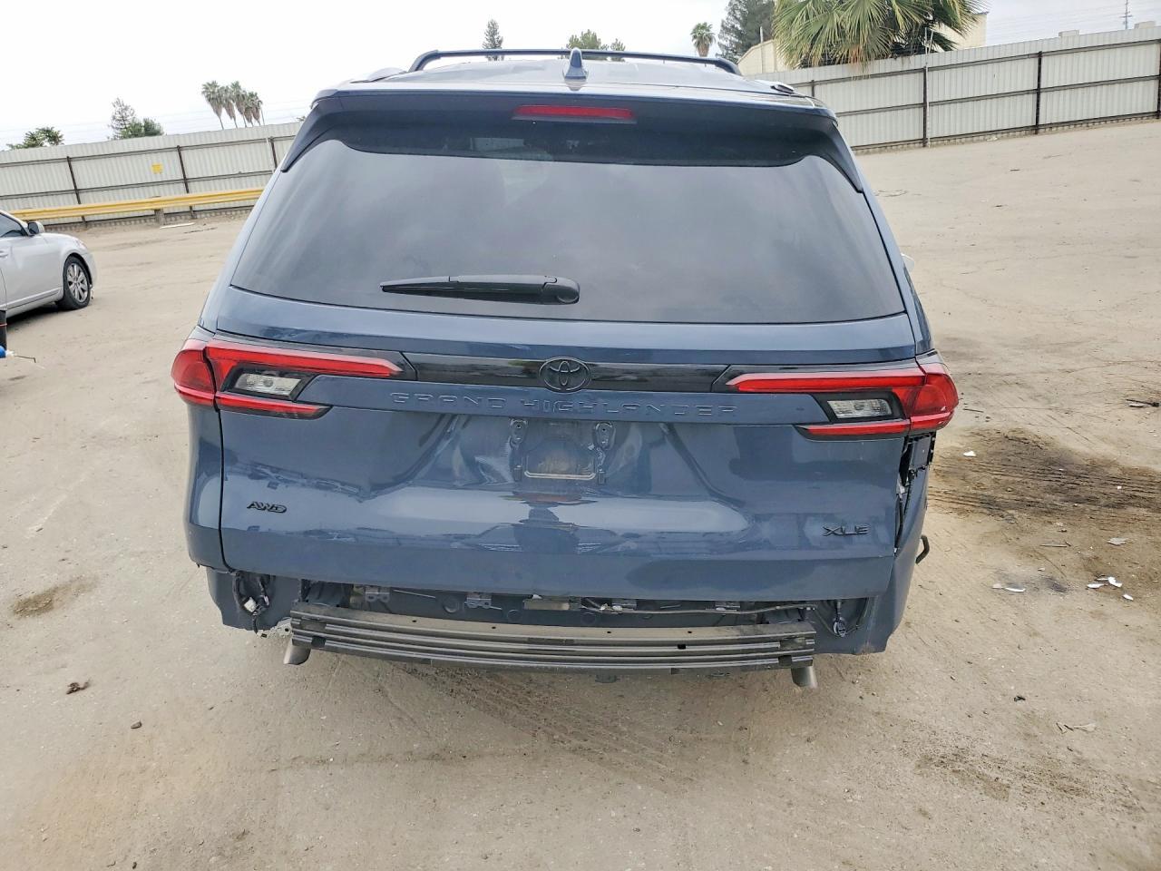 2025 TOYOTA HIGHLANDER