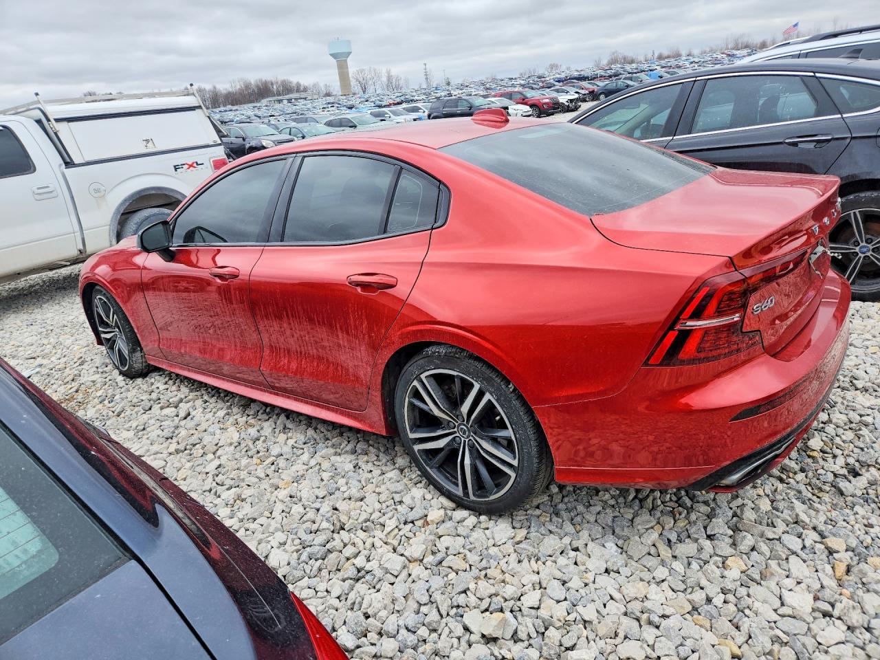 2020 VOLVO S60