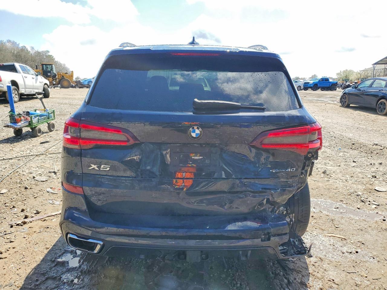 2022 BMW X5