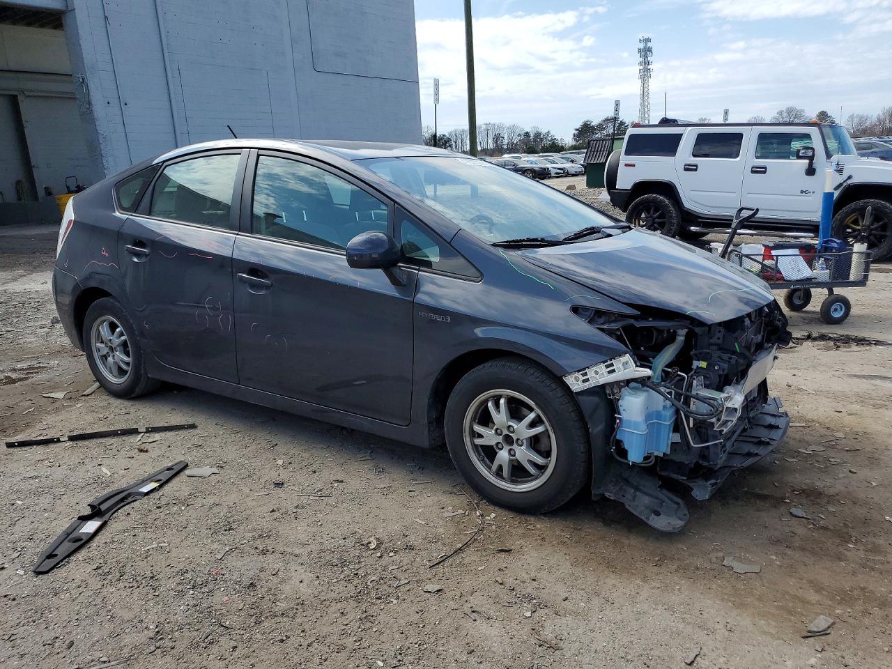 2011 TOYOTA PRIUS