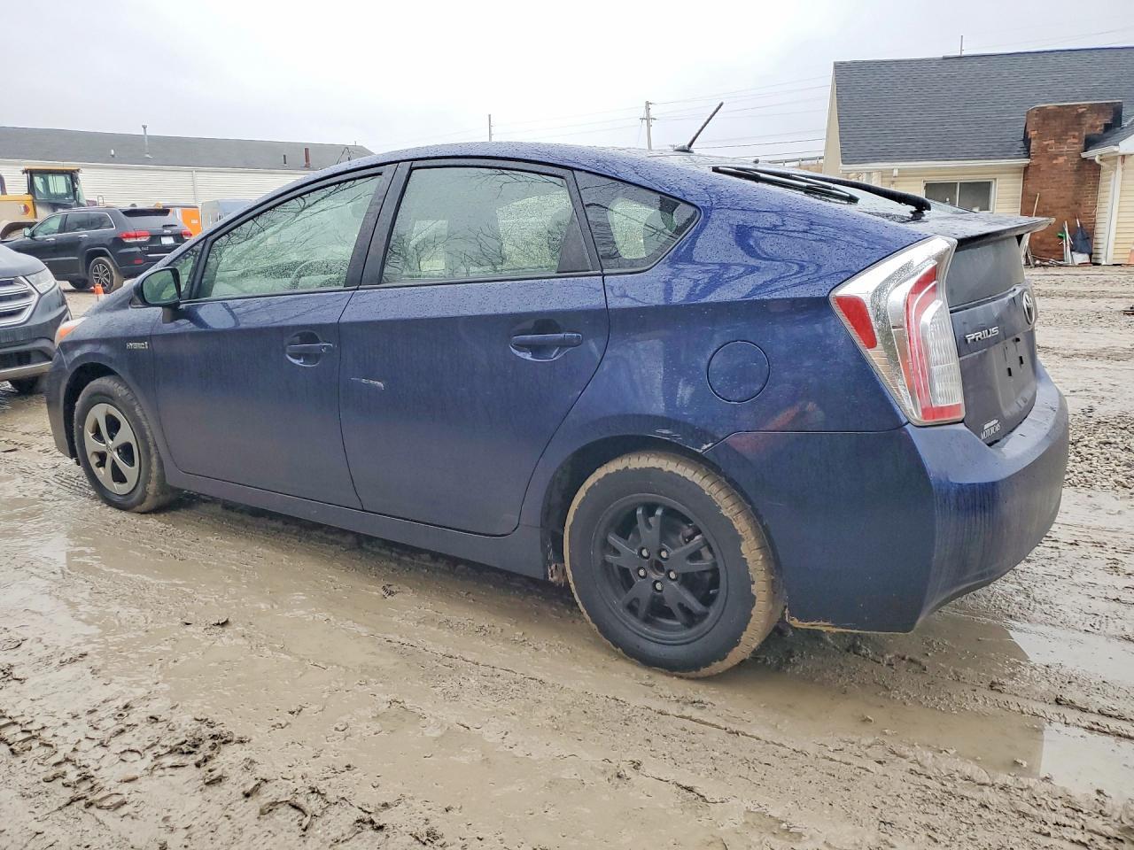 2013 TOYOTA PRIUS