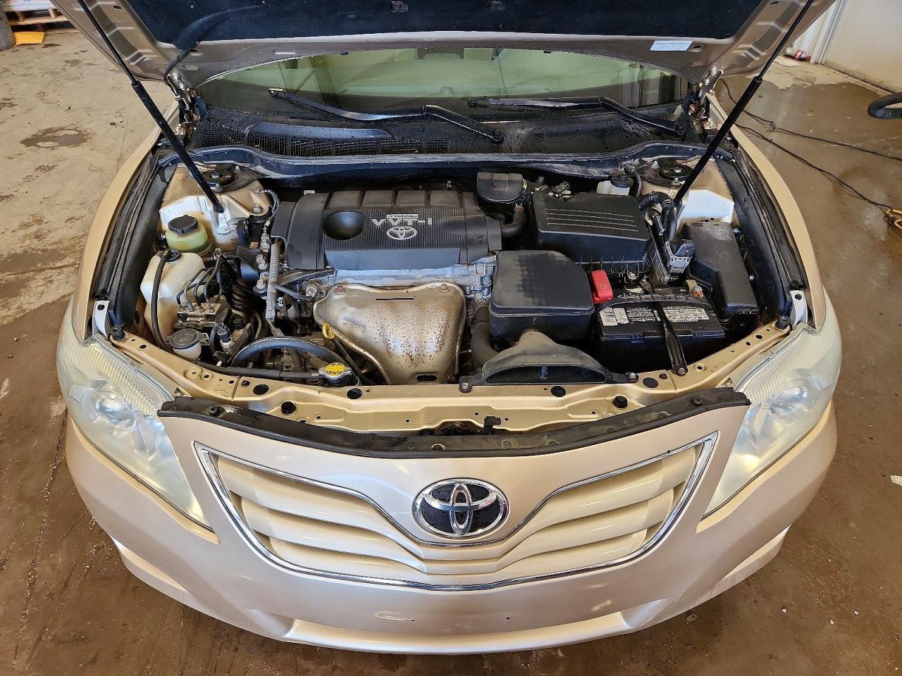 2010 TOYOTA CAMRY