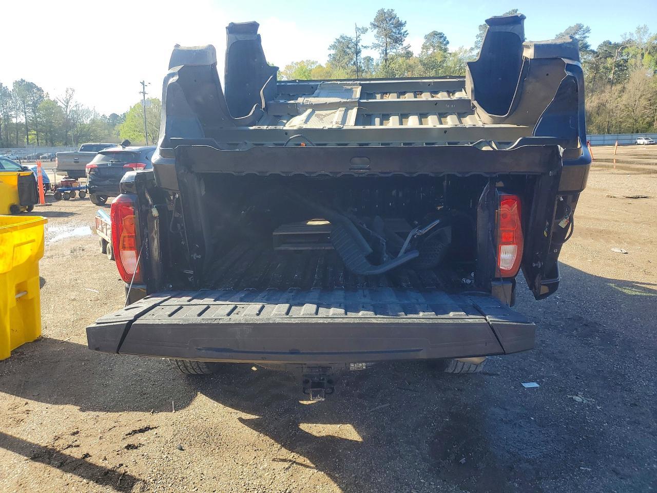 2024 GMC Sierra