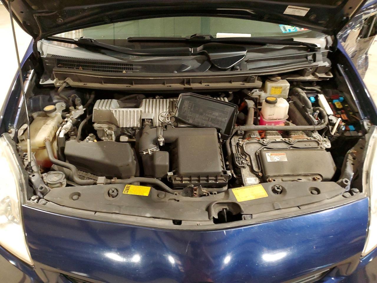 2014 TOYOTA PRIUS