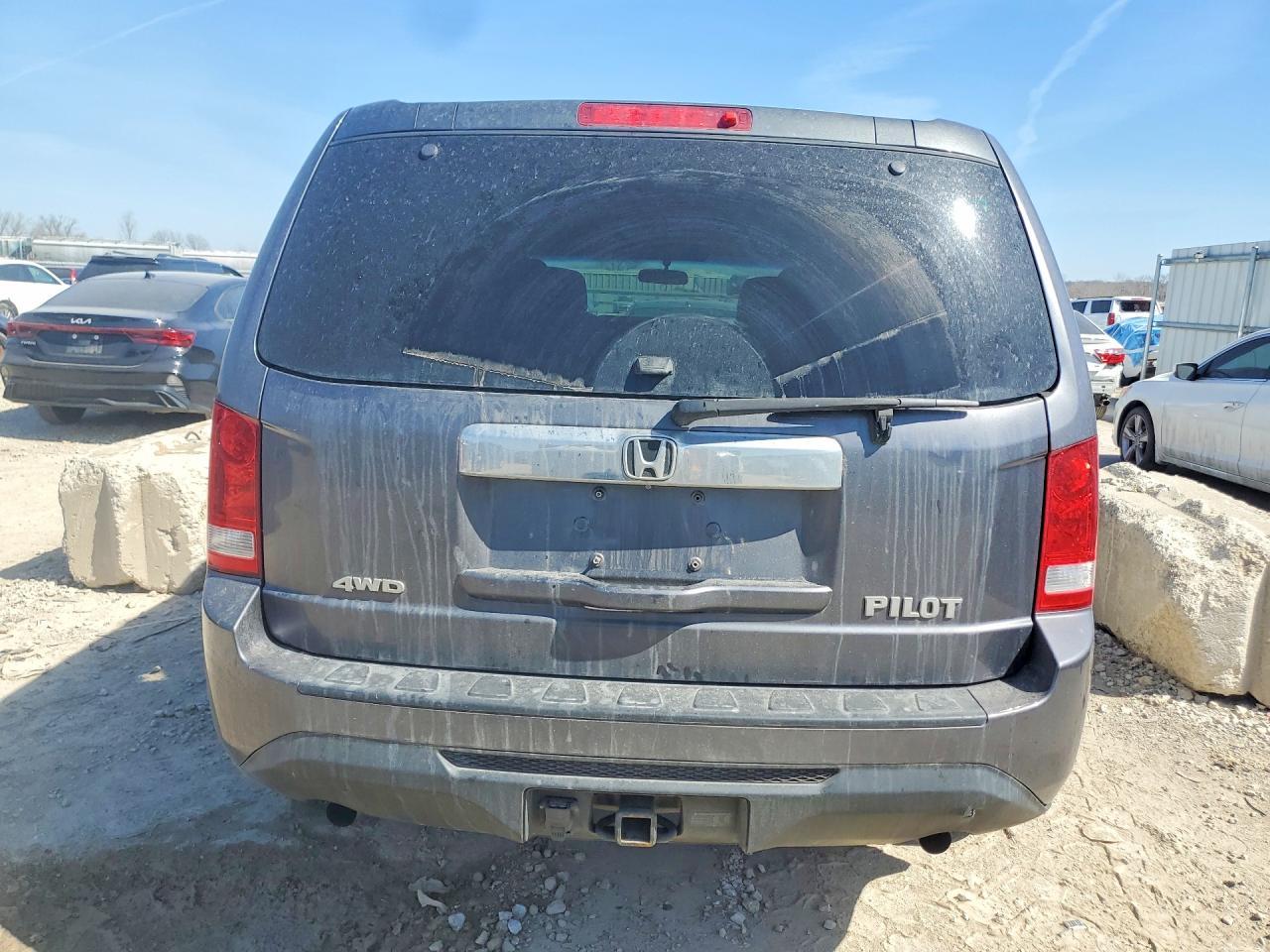 2015 HONDA PILOT