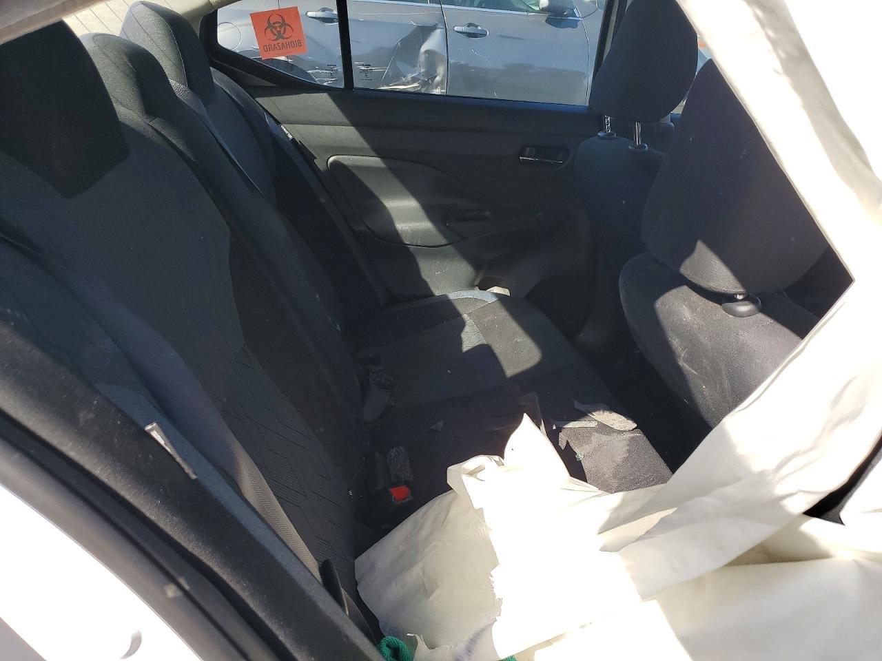 2023 NISSAN VERSA
