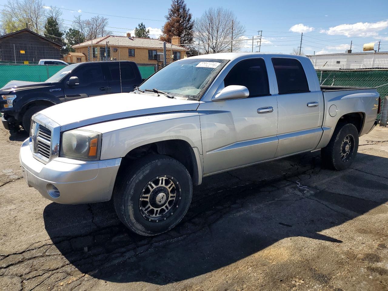 2006 DODGE Dakota