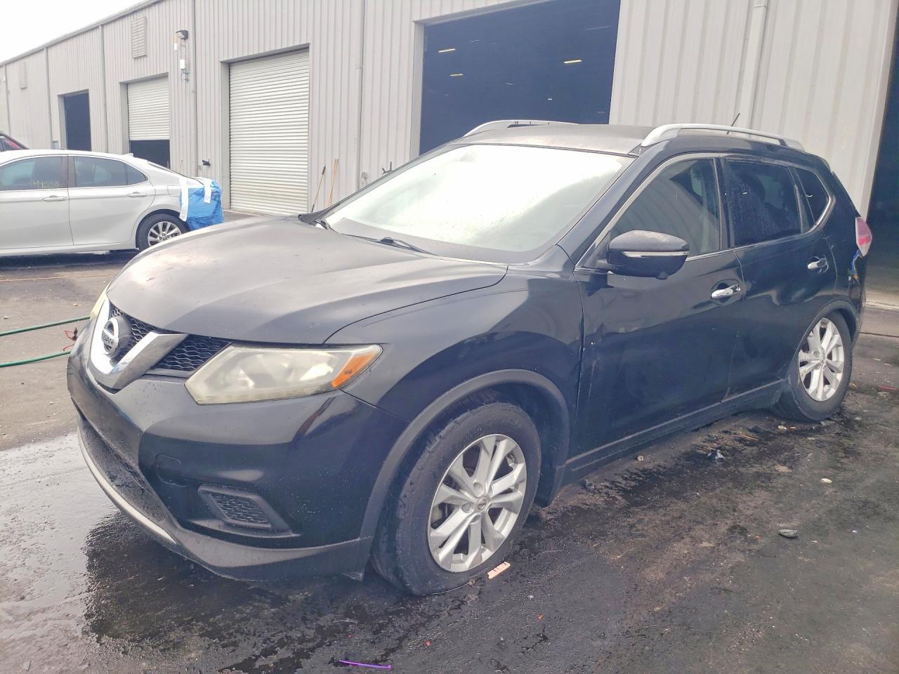 2015 NISSAN ROGUE