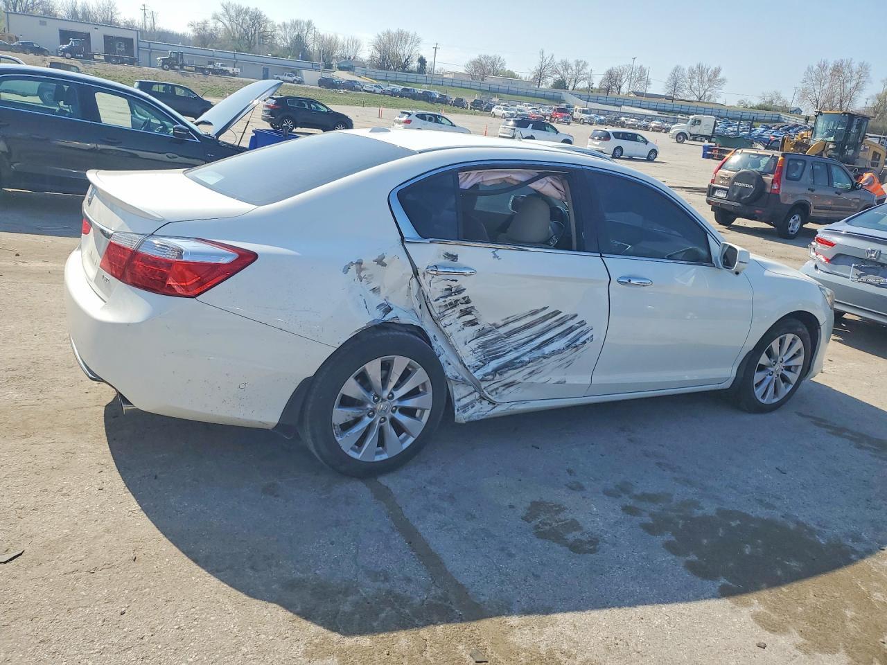 2013 HONDA ACCORD