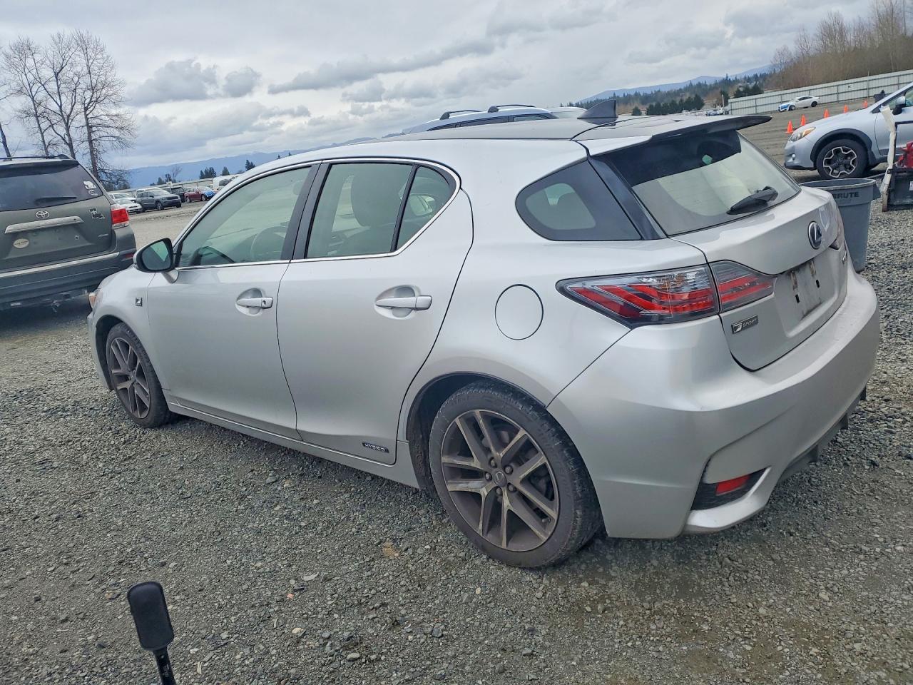 2015 LEXUS CT 200H